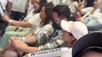 Akhirnya Muncul! Ini 7 Ekspresi Jeje dan Syahnaz Ketika Kamera Menyorot