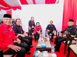 Jokowi Hadiri Acara Puncak Bulan Bung Karno di GBK