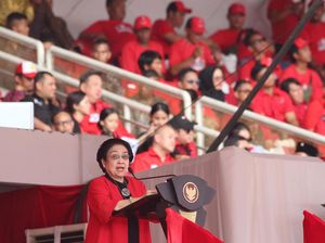 Tawa Megawati Saat Goda Partai yang Mikir-mikir Berkoalisi