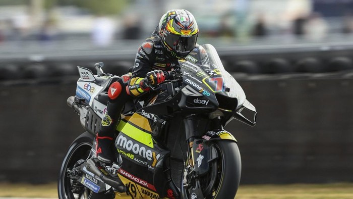 Marco Bezzecchi memenangi sprint race MotoGP Belanda 2023. (Foto: AFP/VINCENT JANNINK) Marco Bezzecchi memenangi sprint race MotoGP Belanda 2023. (Foto: AFP/VINCENT JANNINK)