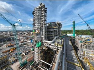 Danantara Bakal Biayai Proyek Kilang Minyak Danantara Bakal Biayai Proyek Kilang Minyak
