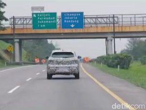 Mitsubishi Tes XFC Concept Paling Banyak di Jalanan Indonesia Mitsubishi Tes XFC Concept Paling Banyak di Jalanan Indonesia