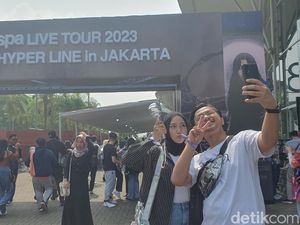 Antusiasme Fanboy Sambut Konser Pertama aespa di Indonesia