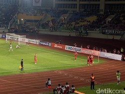 Babak Pertama, Persis Solo Unggul 3-0 dari Persebaya di Laga Persahabatan
