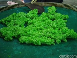 Manis dan Lembut Tape Ketan Hijau Ala Cirebon
