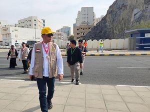 Haji 2023 Bermasalah, Kang Ace: Pemerintah Harus Protes Keras ke Arab Saudi! Haji 2023 Bermasalah, Kang Ace: Pemerintah Harus Protes Keras ke Arab Saudi!