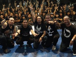 Obati Kerinduan Fans, Konser Power Metal Sapa 5 Kota di Jatim