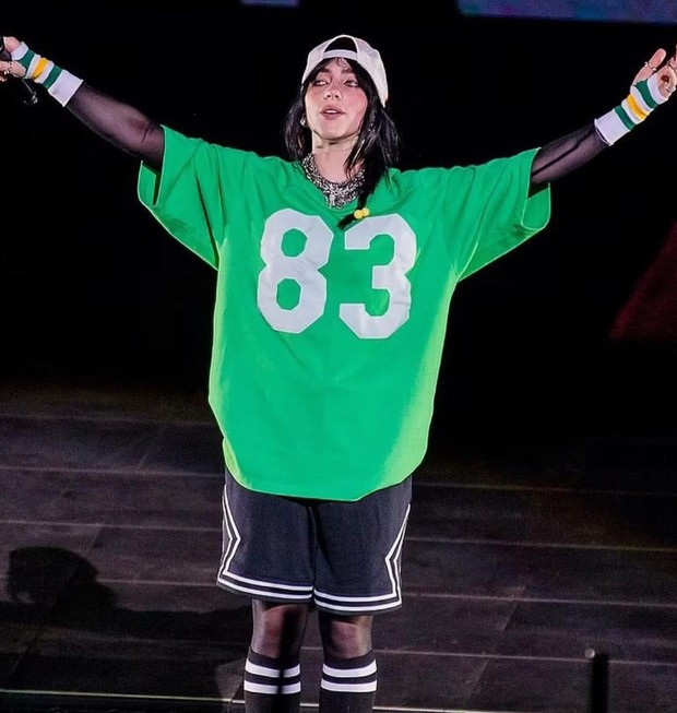 Billie Eilish/Foto: Instagram.com/billieeilish insiden penyerangan artis di panggung