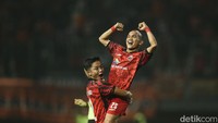 Bermain menyerang, Macan Kemayoran (julukan Persija Jakarta) berhasil mencuri gol dari lawannya. Kerja sama apik Ryo Matsumura dan Riko Simanjuntak berbuah hasil manis.  
