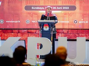 Respons Khofifah soal Menolak Halus Tawaran NasDem Jadi Cawapres Anies