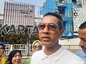 Heru Minta Walkot Se-DKI Relokasi Penghuni Kolong Tol ke Rusun Bertahap Heru Minta Walkot Se-DKI Relokasi Penghuni Kolong Tol ke Rusun Bertahap