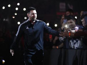 Absen ke Indonesia, Messi Menggila di Laga Testimonial Maxi Rodriguez Absen ke Indonesia, Messi Menggila di Laga Testimonial Maxi Rodriguez