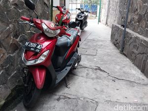 Puluhan Orang Sweeping Kos-Seret Penghuni Cari Pengeroyok Mahasiswa Unitri Puluhan Orang Sweeping Kos-Seret Penghuni Cari Pengeroyok Mahasiswa Unitri