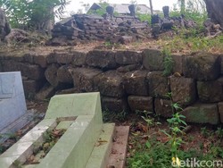 Makamnya Dipagari Batu-batu Candi, Ini Sosok Prajurit Sultan Agung di Klaten