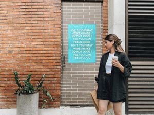 Mitzi Abigail, Tunangan Anthony Ginting yang Doyan Makan Sushi