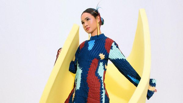 8 Foto Koleksi Calla The Label x Andien, Busana Berjiwa Muda