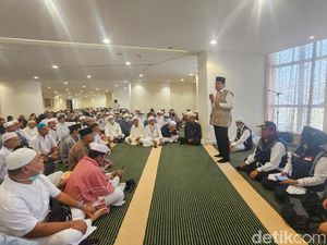 Kunjungi Jemaah Asal Riau, Timwas Haji DPR: Mereka Kewalahan Cari Makan