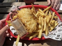 Beli Fish and Chips Rp 286 Ribu, Pasangan Ini Dapat Porsi Anak-anak