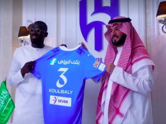 Gaya Kalidou Koulibaly Terima Pinangan Al Hilal