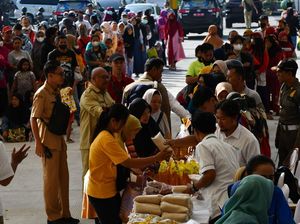 Video: RI Akhiri Deflasi 5 Bulan Berturut-turut, Oktober Inflasi 0,08% Video: RI Akhiri Deflasi 5 Bulan Berturut-turut, Oktober Inflasi 0,08%