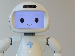 Canggihnya Robot Pelayan Restoran di Kuwait