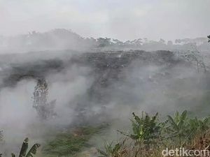 TPA Dermasuci Tegal Terbakar, Sebagian Warga Memilih Mengungsi