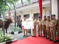 Mendagri Serahkan Hewan Kurban dari Jajaran Kemendagri & BNPP