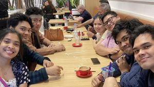 Mikha Angelo Tunangan, Intip Momennya Saat Makan Bareng Gregoria Mariska