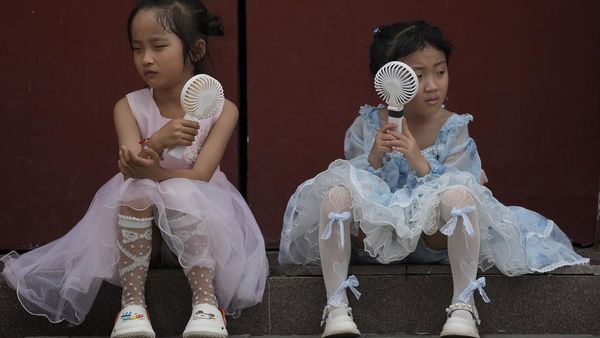 Neraka Bocor di China, Panasnya Nggak Karuan