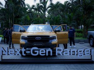 Ford Ranger Raptor dan Everest Terbaru Sapa Bandung, Pecinta Mobil AS Ngumpul! Ford Ranger Raptor dan Everest Terbaru Sapa Bandung, Pecinta Mobil AS Ngumpul!