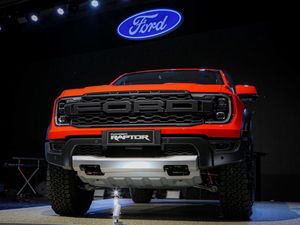 Harga 5 Kali Lipat Avanza, Segini Cicilan Double Cabin yang Ditumpangi AHY Harga 5 Kali Lipat Avanza, Segini Cicilan Double Cabin yang Ditumpangi AHY