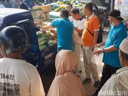 Warga Sumenep Berburu Beras Medium-Migor Murah Jelang Idul Adha