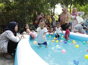 50% Stunting Dipicu Pola Asuh Anak, Surabaya Dirikan Sekolah Orang Tua Hebat 50% Stunting Dipicu Pola Asuh Anak, Surabaya Dirikan Sekolah Orang Tua Hebat