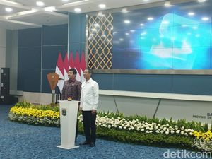 Menteri ATR Serahkan 1.086 Sertifikat Aset Tanah ke Pemprov DKI