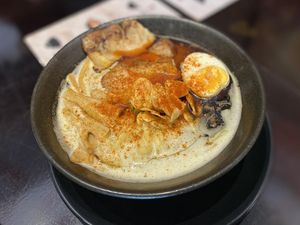 Ramen Beast: Ramen Ayam yang Creamy Umami dengan Rasa Autentik Ramen Beast: Ramen Ayam yang Creamy Umami dengan Rasa Autentik