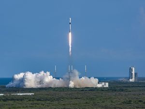 Alhamdulillah! Satelit Satria-1 Sampai Slot Orbit 146 Derajat Bujur Timur Alhamdulillah! Satelit Satria-1 Sampai Slot Orbit 146 Derajat Bujur Timur