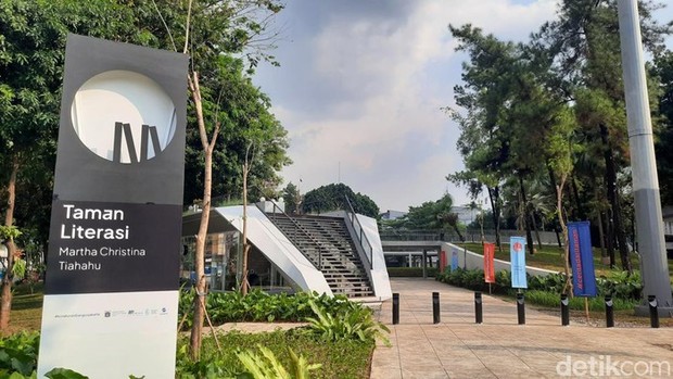 Taman Literasi / Foto : Detik News