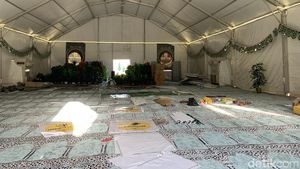 Intip Persiapan Terakhir Tenda Jemaah Haji Maktour di Arafah