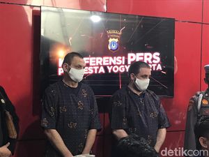 Bobol ATM di Jogja, 2 WN Bulgaria Diciduk Polisi Bobol ATM di Jogja, 2 WN Bulgaria Diciduk Polisi