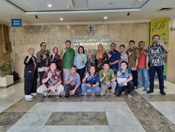 Asparminas Sosialisasikan Peta Jalan Pengurangan Sampah ke Pelaku Usaha