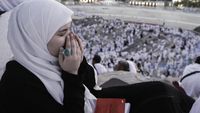 Doa dan Air Mata di Padang Arafah