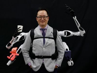 Ilmuwan Jepang Bikin Lengan Robot Mirip Doctor Octopus