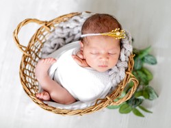 50 Referensi Nama Jawa untuk Bayi Perempuan yang Lahir Bulan Januari