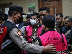 Jaksa Sebut Johnny G Plate Terima Duit Miliaran Dibungkus Kardus
