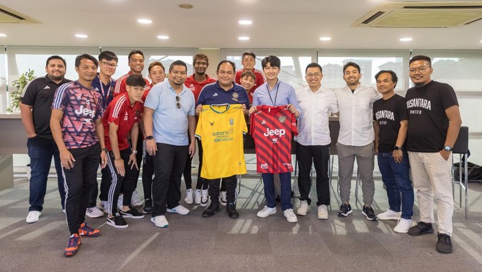 Klub Liga 2 Nusantara United bekerja sama dengan klub-klub Singapura; Lions City Sailors dan Balestier Khalsa FC.