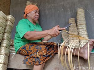 Walkot Eri Imbau Pembagian Daging Kurban Pakai Besek Bukan Plastik Walkot Eri Imbau Pembagian Daging Kurban Pakai Besek Bukan Plastik