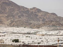 Toilet Mampet di Maktab Haji Khusus, Jemaah Tersiksa yang Lain Berusaha Sabar