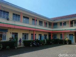 Sepi Peminat, SMK Periwatas Tasikmalaya Gulung Tikar