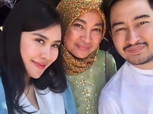 Penjelasan Syahnaz Sadiqah Tak Dampingi Jeje saat Mertua Meninggal Dunia Penjelasan Syahnaz Sadiqah Tak Dampingi Jeje saat Mertua Meninggal Dunia