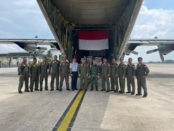 TNI AU Kerahkan Pesawat C-130 Hercules Kirim Bantuan ke Korban Badai Myanmar